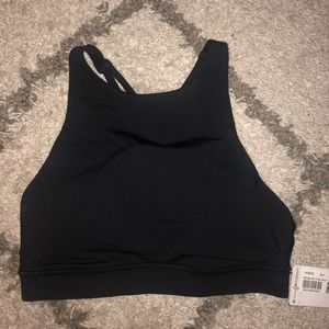 Black lululemon sports bra size 4